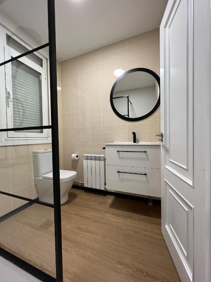 Amplio Y Centrico Piso Con Patio. Appartement A Coruña Buitenkant foto